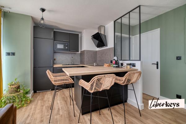 T3 lumineux avec balcon, 2 places de parking – DPE C/A