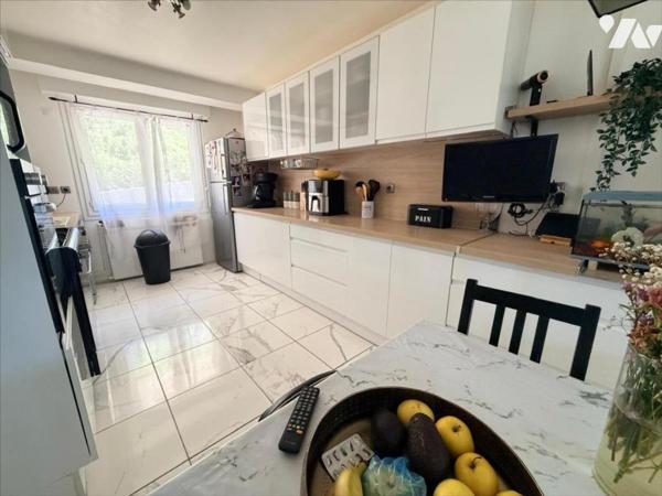 MAISON 6 PIECES 132m²