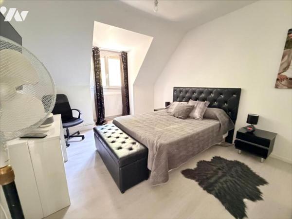 MAISON 6 PIECES 132m²