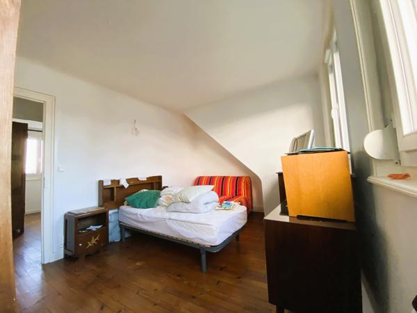 Guingamp (22200) GUINGAMP viager occupé homme de 70 ans