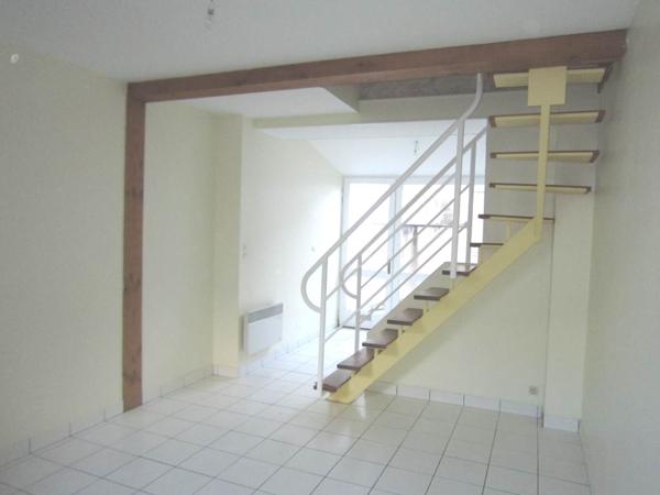 Location appartement Cognac - 2 pièce(s) - 39 m² - 450 €/mois