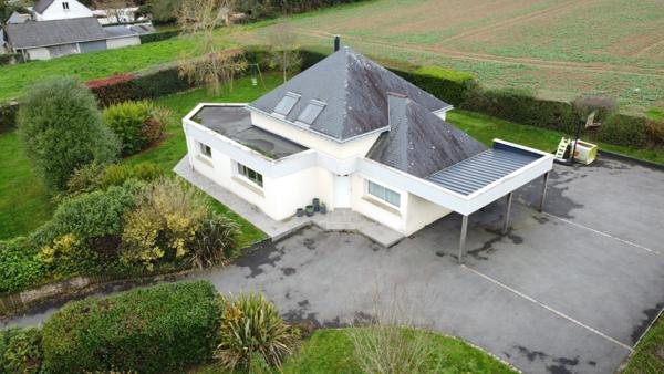 Maison à vendre 4 chambres proche du lac de GUERLEDAN (22)