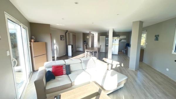 Maison à vendre 4 chambres proche du lac de GUERLEDAN (22)