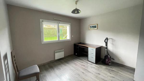 Maison à vendre 4 chambres proche du lac de GUERLEDAN (22)