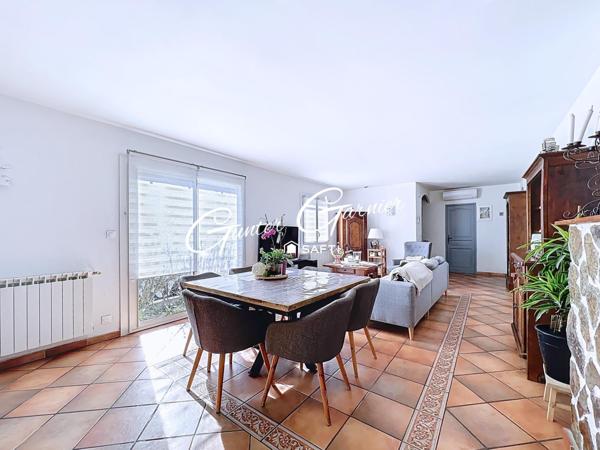 Maison 3ch - garage - cuisine d'été - piscine - proximité immédiate de toutes commodités