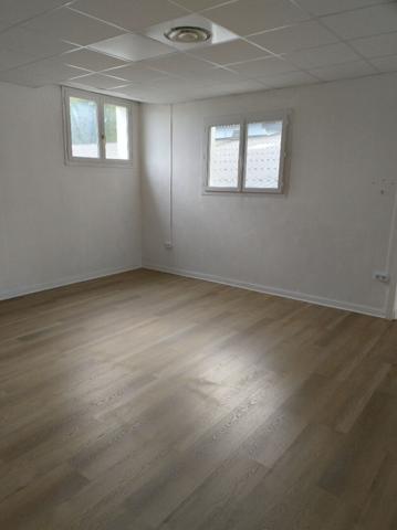 A LOUER -- ZONE SUD LIMOGES -- Bureaux 420 m² accessibles PMR