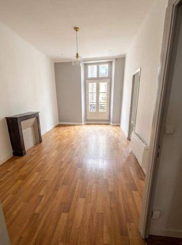 Appartement 3 pièces                                        - 44000 Nantes - Centre ville Réf : 11602