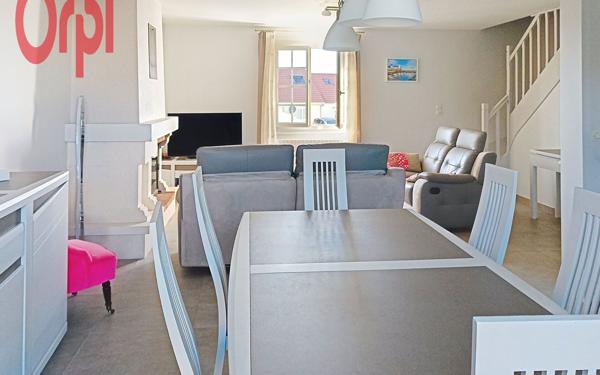 Maison à vendre    5 pièces •  Areines