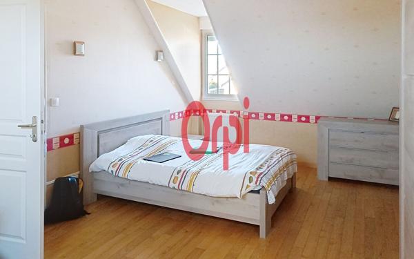 Maison à vendre    5 pièces •  Areines