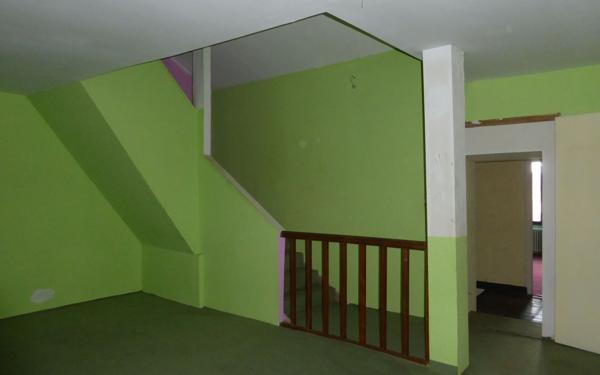 Maison à vendre    6 pièces •  Compreignac