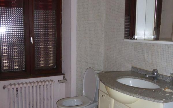 Maison à vendre    6 pièces •  Compreignac