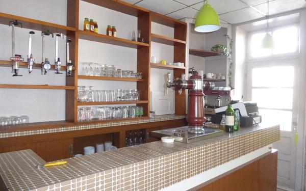 Maison à vendre    6 pièces •  Compreignac