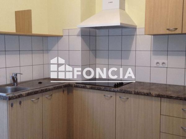 Location Appartement 3 pièces 77 m² - 27 A AVENUE DE NOAILLES Evian Les Bains 74500