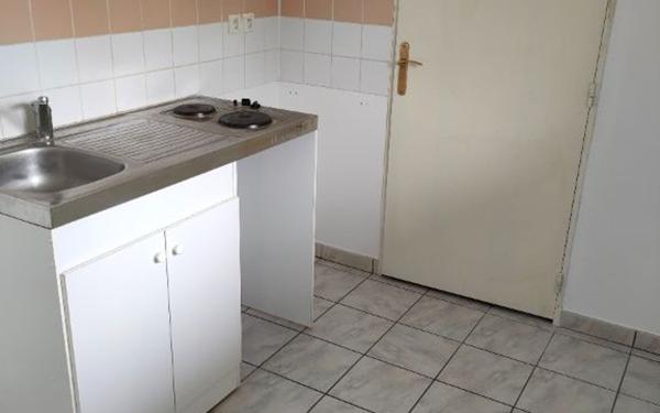 Appartement à louer    2 pièces •  Beuzeville