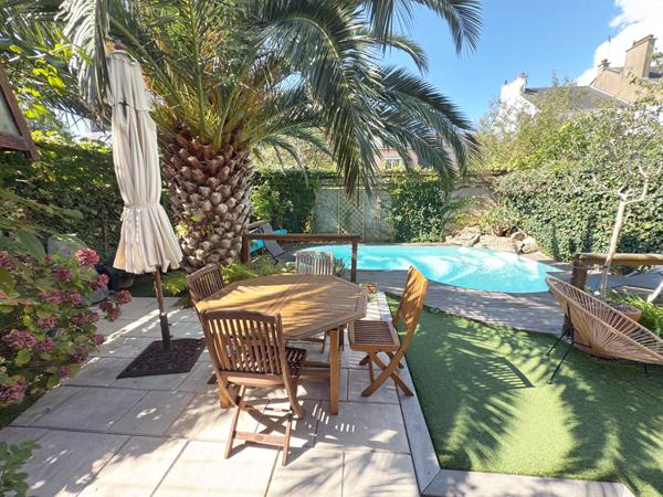 Maison 10 pièces 180 m2