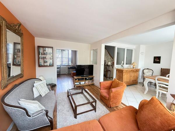 Maison 10 pièces 180 m2