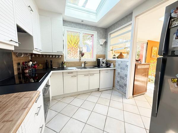 Maison 10 pièces 180 m2