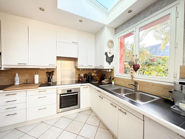 Maison 10 pièces 180 m2