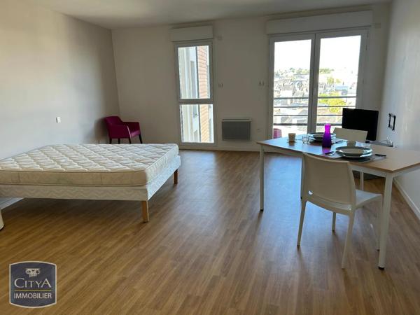 Appartement à louer 1 pièce 41.7m² Le Mans (72000)