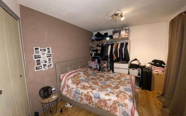 Appartement à vendre    4 pièces • 81,38 m2 Laragne-Montéglin