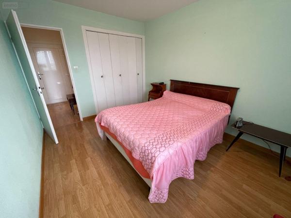 Appartement à vendre à Saint-Pol-de-Léon dans le Finistère (29250), ref : 25287   
Centre ville