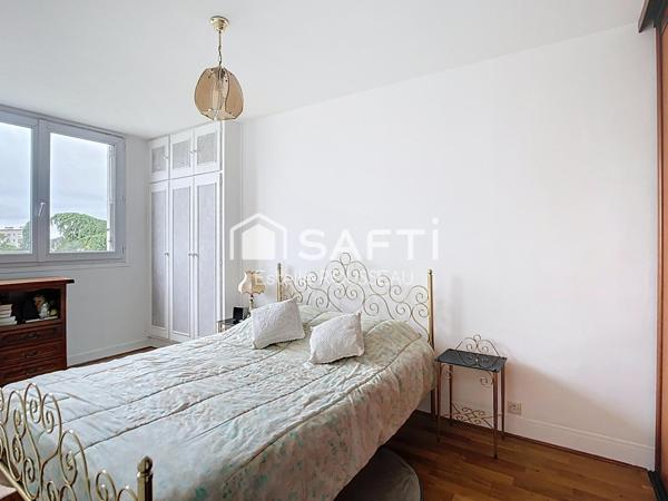 Appartement T3 lumineux au calme avec vue dégagée