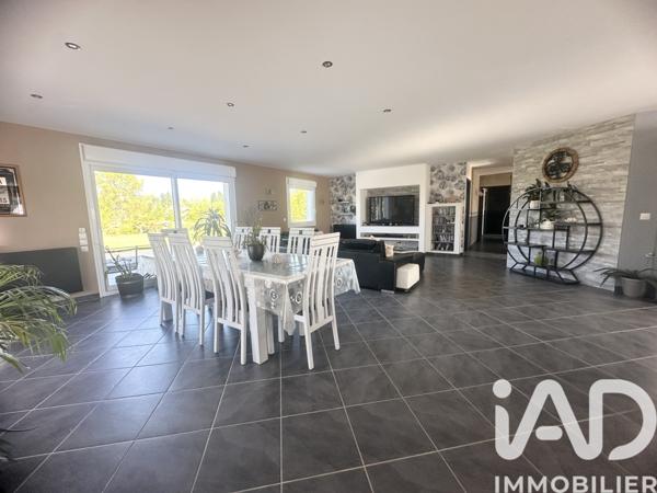 Maison à vendre 7 pièces 196 m² Lillers