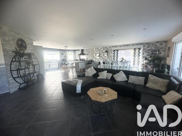 Maison à vendre 7 pièces 196 m² Lillers
