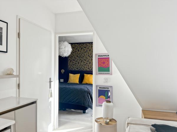 DERNIER ETAGE AVEC VUE DEGAGEE - BALCON - PARKING