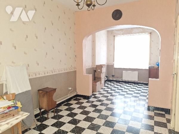 MAISON GARAGE JARDIN