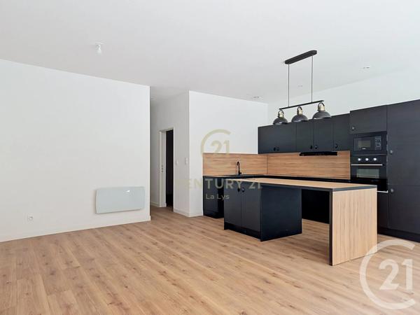 Appartement F4 à vendre  4 pièces - 81,04 m 2   ARMENTIERES  - 59