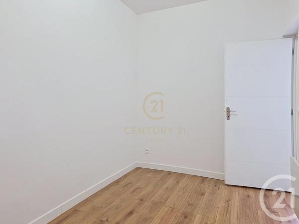 Appartement F4 à vendre  4 pièces - 81,04 m 2   ARMENTIERES  - 59