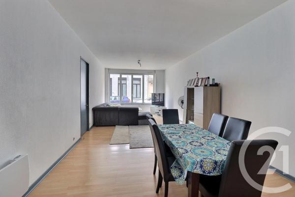 Appartement F4 à vendre  4 pièces - 81,04 m 2   ARMENTIERES  - 59