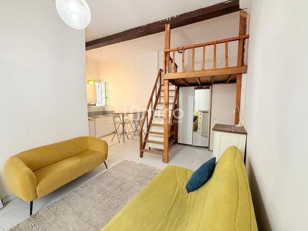 Studio 22 m² Montpellier centre, grande hauteur sous plafond