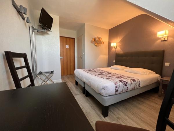 HÔTEL RESTAURANT 3 ETOILES