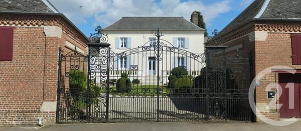 Maison à vendre  8 pièces - 232 m 2   ALBERT  - 80