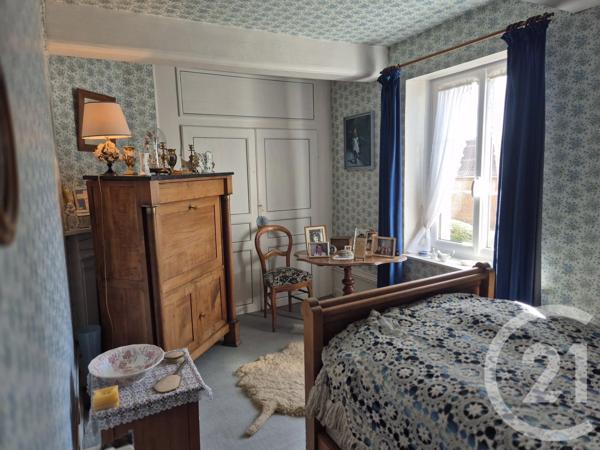 Maison à vendre  8 pièces - 232 m 2   ALBERT  - 80