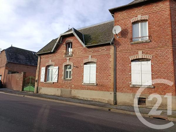 Maison à vendre  8 pièces - 232 m 2   ALBERT  - 80