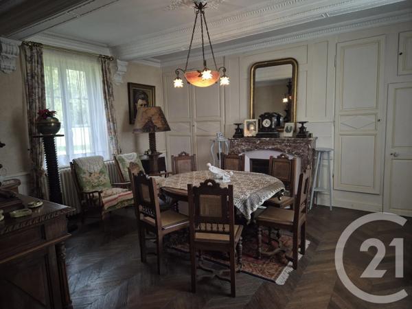 Maison à vendre  8 pièces - 232 m 2   ALBERT  - 80