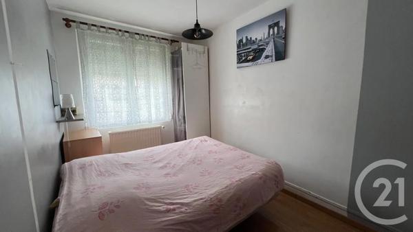 Maison à vendre  5 pièces - 107,70 m 2   ABBEVILLE  - 80