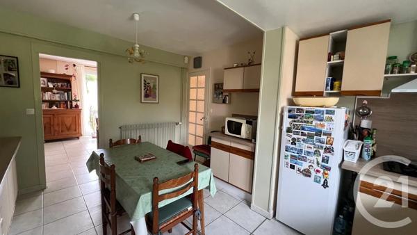 Maison à vendre  5 pièces - 107,70 m 2   ABBEVILLE  - 80