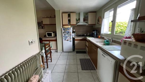 Maison à vendre  5 pièces - 107,70 m 2   ABBEVILLE  - 80