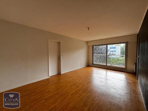 Appartement à louer 2 pièces 48.7m² Marcq-en-Barœul (59700)