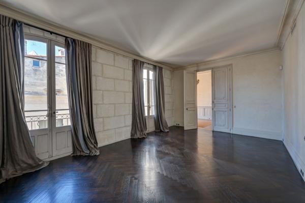 Vente Hôtel particulier Avignon 14 Pièces 565 m²
