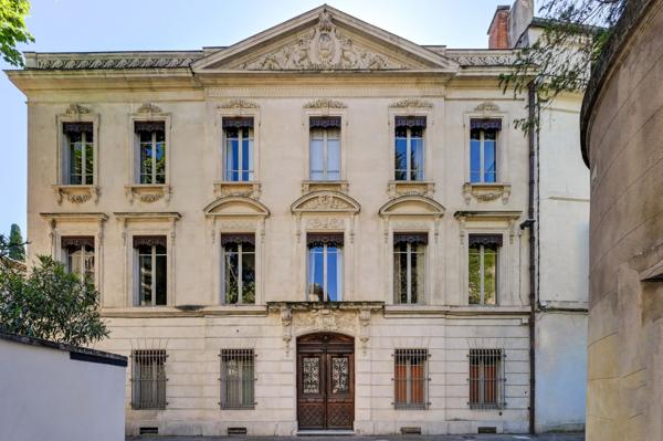 Vente Hôtel particulier Avignon 14 Pièces 565 m²