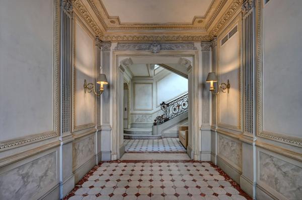 Vente Hôtel particulier Avignon 14 Pièces 565 m²