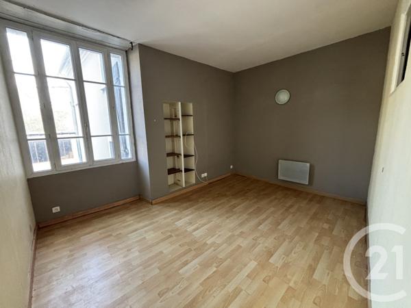 Immeuble à vendre  420 m2 CHATELLERAULT - 86