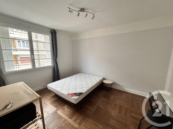 Appartement F4 à vendre  5 pièces - 103 m2 LISIEUX - 14