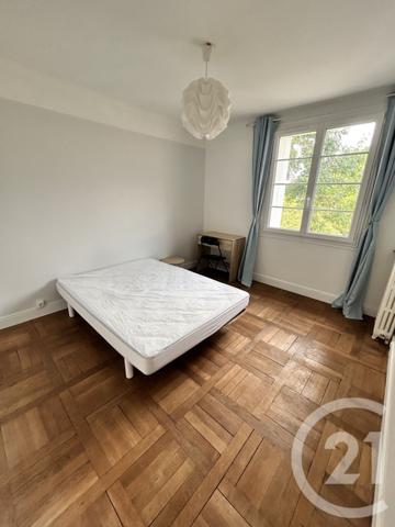 Appartement F4 à vendre  5 pièces - 103 m2 LISIEUX - 14