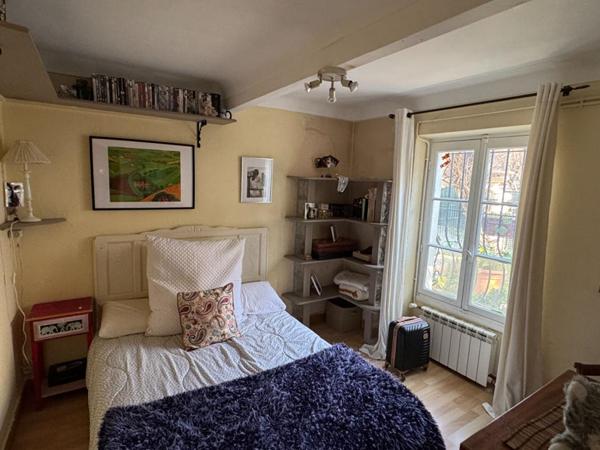 Vence  centre ville, Maison 5 pièces 114 m2